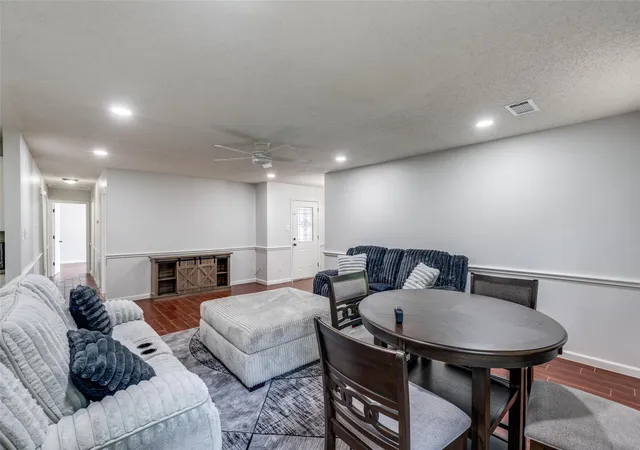 4th image of 417 N Blanco St, Lockhart, TX 78644 | MLS# 3178248
