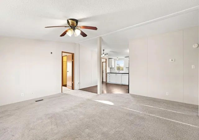 3rd image of 645 Old Luling Rd, Lockhart, TX 78644 | MLS# 8352715