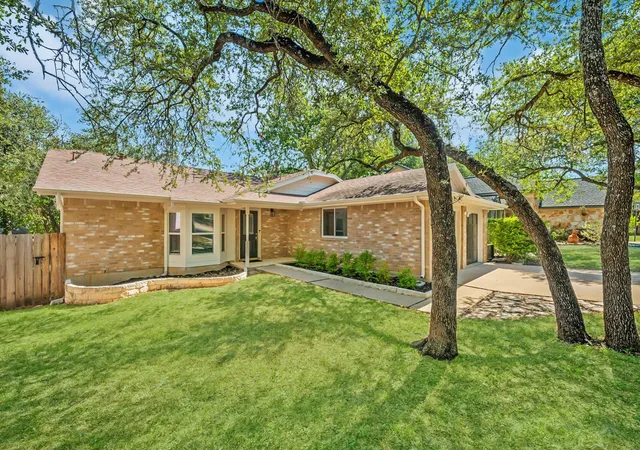 Photo 1 of Single family home for sale at 5810 Secrest Dr, Austin, TX 78759 | MLS# 8657587 | Listing updated on 2026-09-23