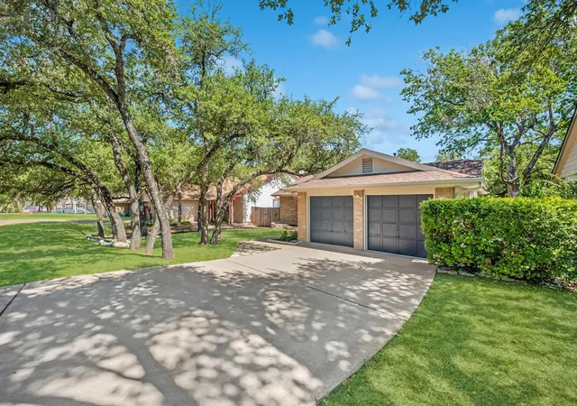 Photo 2 of Single family home for sale at 5810 Secrest Dr, Austin, TX 78759 | MLS# 8657587 | Listing updated on 2026-09-23