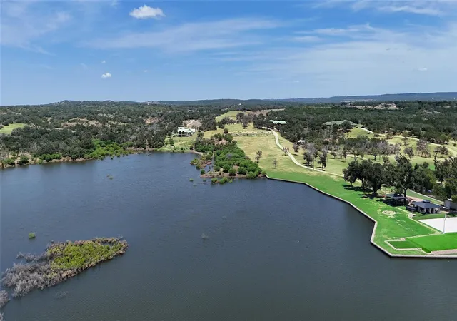 4th image of 281 Chimney Cove Dr, Marble Falls, TX 78654 | MLS# 4218203