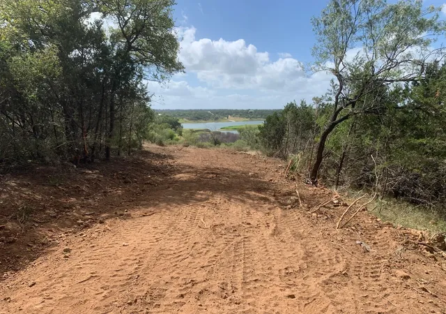 5th image of 281 Chimney Cove Dr, Marble Falls, TX 78654 | MLS# 4218203