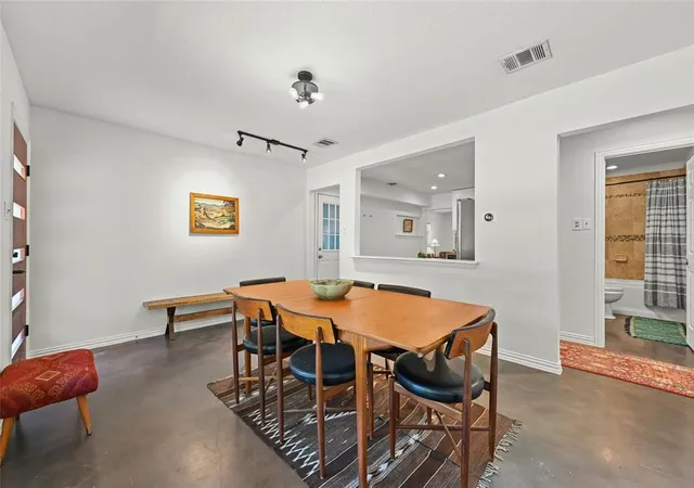 4th image of 8415 Bowling Green Dr, Austin, TX 78757 | MLS# 3122895