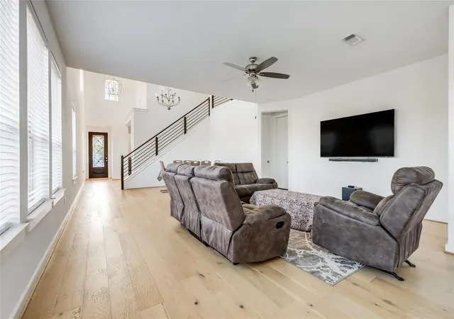 5th image of 100 Rangel Dr, Liberty Hill, TX 78642 | MLS# 3918434