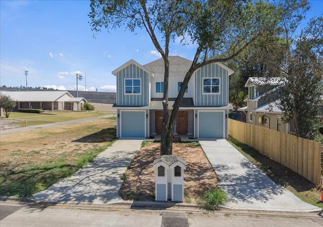 1st image of 1409 Emile St, Bastrop, TX 78602 | MLS# 5270151