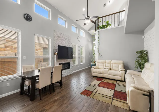 Photo 4 of Single family home for sale at 1401 Little Elm Trl #215, Cedar Park, TX 78613 | MLS# 8671092 | Listing updated on 2026-08-24