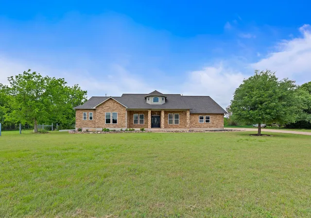 Homes for sale in Liberty Hill, TX | 221 Mustang Mesa, Liberty Hill, TX 78642 | MLS# 1180366