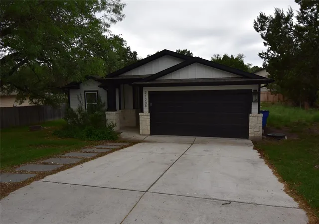 Photo 1 of Single family home for sale at 21209 Santa Carlo Ave, Lago Vista, TX 78645 | MLS# 3768989 | Listing updated on 2026-08-28