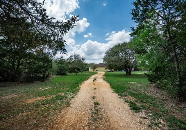 Homes for sale in Paige, TX | 1354 Old Pin Oak Rd, Paige, TX 78659 | MLS# 9551060