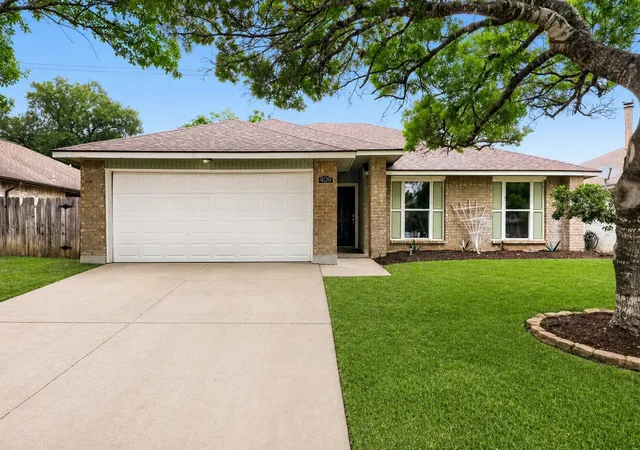 1st image of 409 Kathleen Ln, Leander, TX 78641 | MLS# 2218262