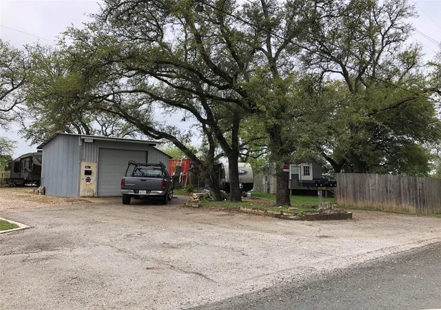 27th image of 1702 Saracen Rd, Austin, TX 78733 | MLS# 4274850
