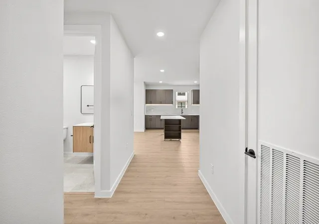 4th image of 630 Central Pkwy #1205/1206, New Braunfels, TX 78130 | MLS# 3478780