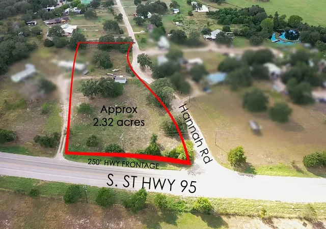 2nd image of 113 Hannah Rd #A, Smithville, TX 78957 | MLS# 7971198