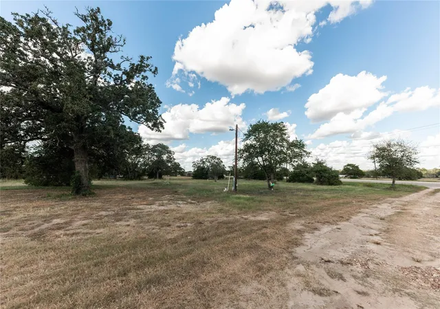 5th image of 113 Hannah Rd #A, Smithville, TX 78957 | MLS# 7971198