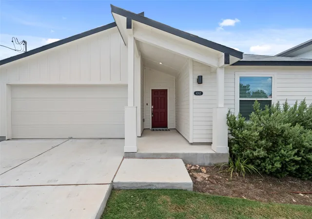 29th image of 4302 Liberty Ln, Lago Vista, TX 78645 | MLS# 1536744