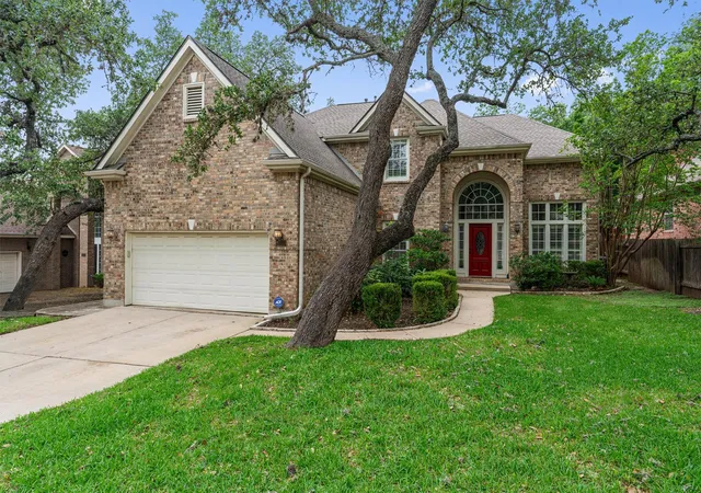 Photo 3 of Sale Pending at 9926 Barbrook Dr, Austin, TX 78726 | MLS# 6548891 | Listing updated on 2026-08-31