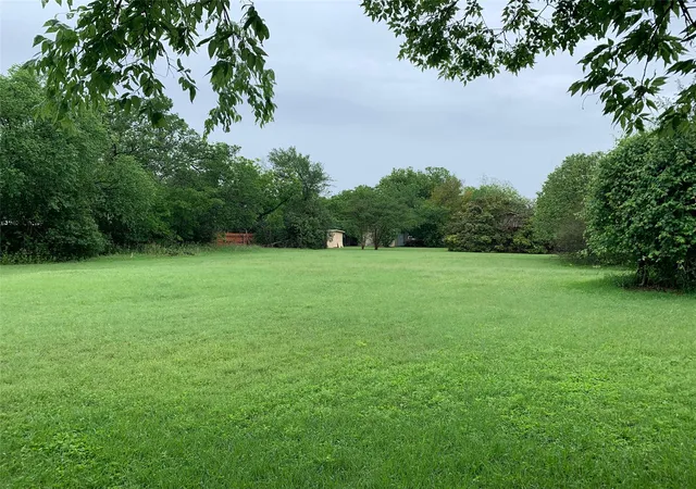 Photo 1 of Land for sale at 1112 E 8th Street, Georgetown, TX 78626 | MLS# 7928485 | Listing updated on 2026-04-28