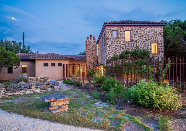 4th image of 5818 Ranch Road 165, Blanco, TX 78606 | MLS# 4163772