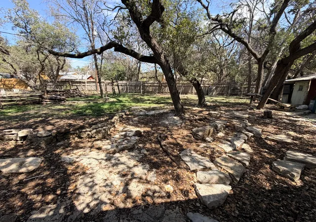 Homes for sale in Wimberley, TX | 207 Hub Dr, Wimberley, TX 78676 | MLS# 4604705