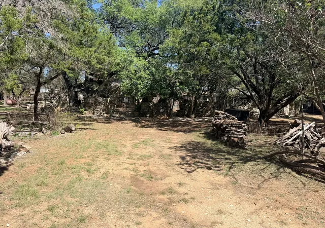 Homes for sale in Wimberley, TX | 207 Hub Dr, Wimberley, TX 78676 | MLS# 4604705