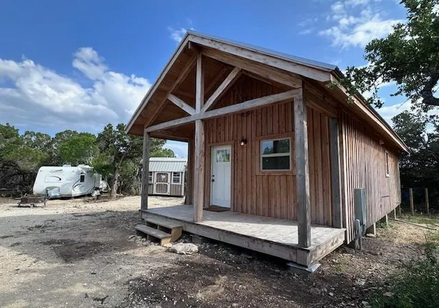 1st image of 417 Prochnow Rd, Dripping Springs, TX 78620 | MLS# 2473136