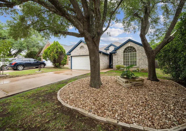 Photo 2 of Single family home for sale at 3704 Kissman Dr, Austin, TX 78728 | MLS# 7327742 | Listing updated on 2026-08-12