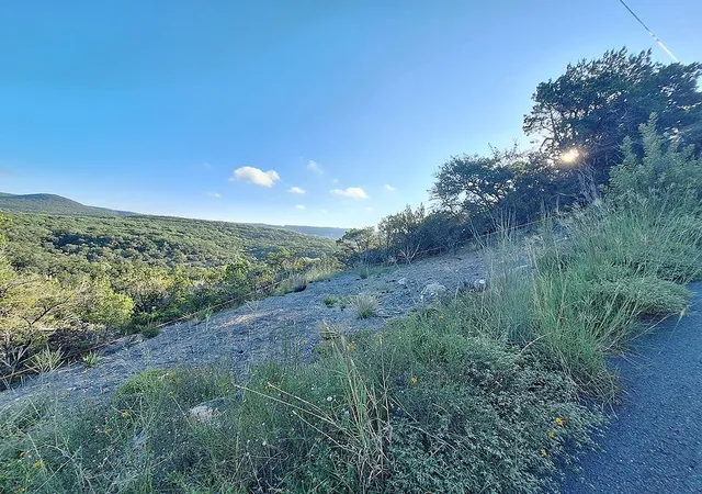 5th image of 21925 Surrey Ln, Lago Vista, TX 78645 | MLS# 4854703