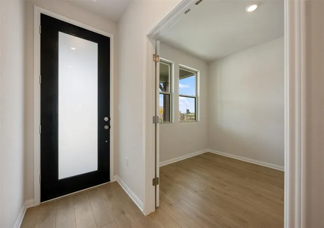 Photo 3 of Sale Pending at 332 Willow Hts Dr, Hutto, TX 78634 | MLS# 9596000 | Listing updated on 2026-08-26