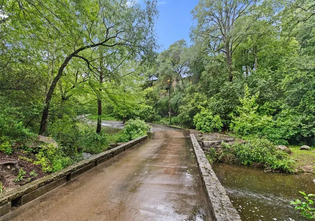 2nd image of 4625 Rockcliff Rd, Austin, TX 78746 | MLS# 2163562