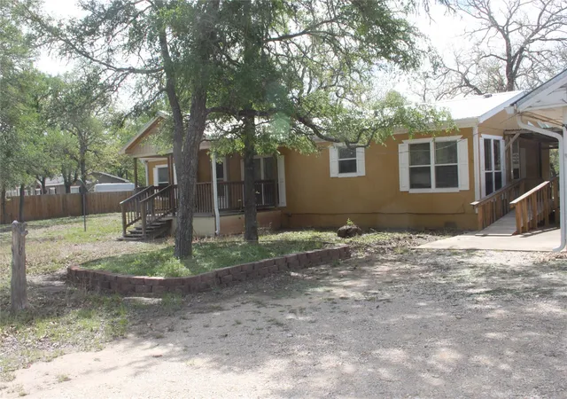 2nd image of 936 Fm 1185, Lockhart, TX 78644 | MLS# 6886260