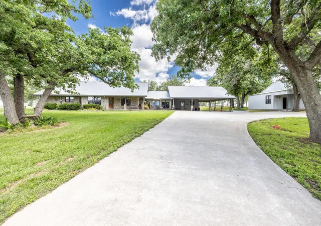 Homes for sale in Harwood, TX | 6589 State Hwy 304, Harwood, TX 78632 | MLS# 1093233