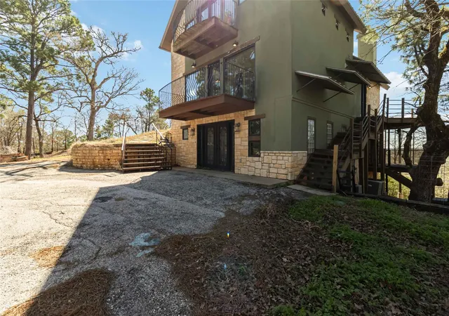 2nd image of 128 Kaupo Dr, Bastrop, TX 78602 | MLS# 1238362