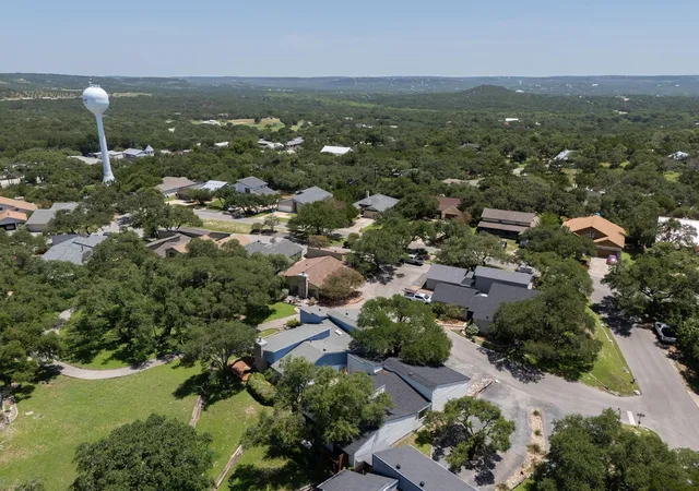 38th image of 212 Overlook Ct, Wimberley, TX 78676 | MLS# 4745117