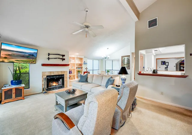 Homes for sale in Wimberley, TX | 212 Overlook Ct, Wimberley, TX 78676 | MLS# 4745117