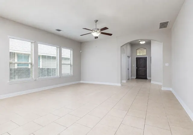 Photo 4 of Single family home for sale at 717 Blue Agave Ln, Georgetown, TX 78626 | MLS# 8112428 | Listing updated on 2026-09-12