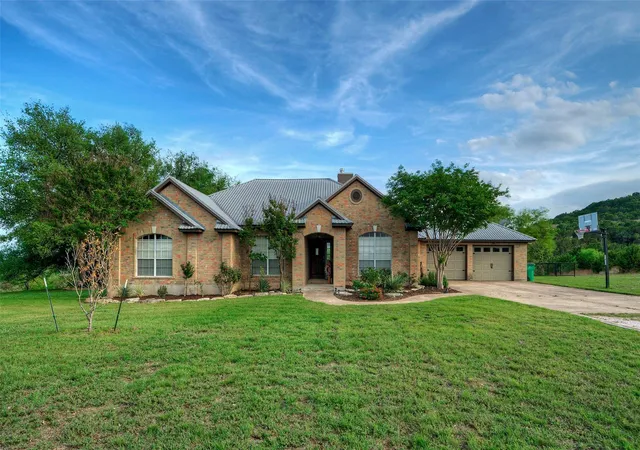 Homes for sale in Bertram, TX | 511 Chaneys Xing, Bertram, TX 78605 | MLS# 1382392