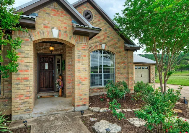 4th image of 511 Chaneys Xing, Bertram, TX 78605 | MLS# 1382392