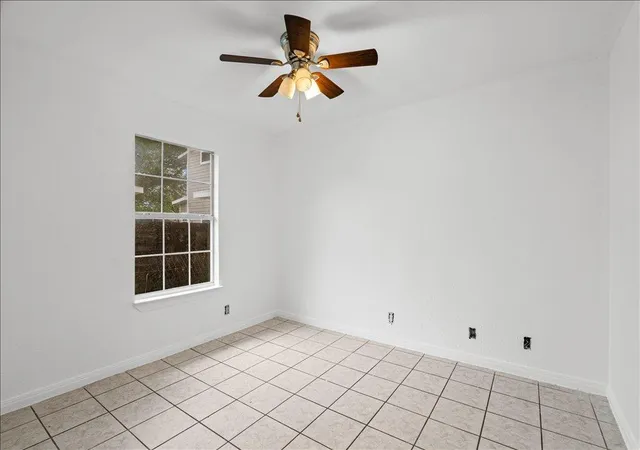 5th image of 904 Montopolis Dr, Austin, TX 78741 | MLS# 6572073