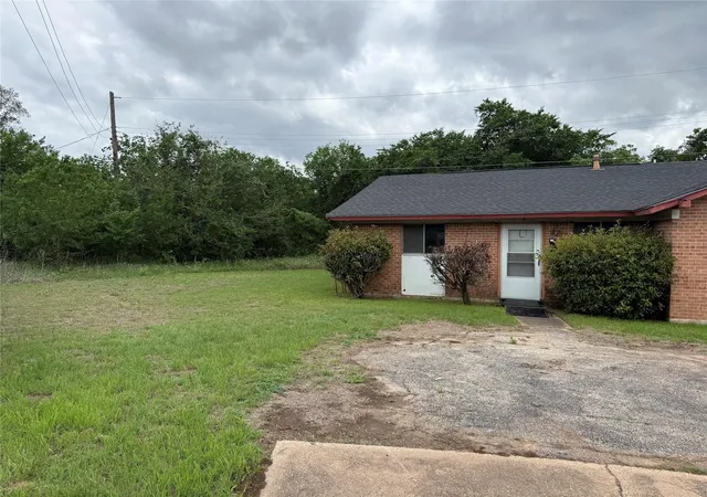 3rd image of 1303 Falcon Cv, Austin, TX 78745 | MLS# 6361594