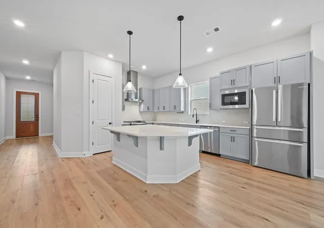 4th image of 363 Crimson Sky Ct, Dripping Springs, TX 78620 | MLS# 8317419