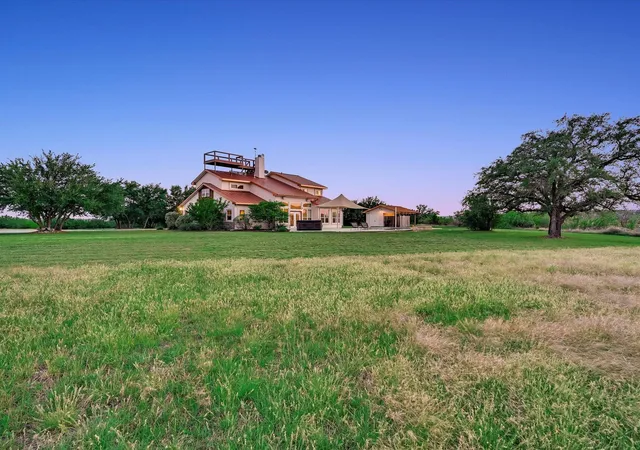 Photo 3 of Single family home for sale at 312 Paleface Point Dr, Spicewood, TX 78669 | MLS# 8116473 | Listing updated on 2026-07-02