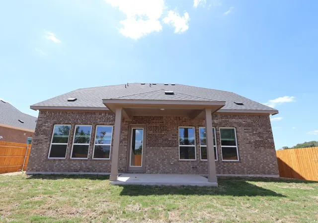Photo 4 of Single family home for sale at 261 Callahan Loop, Buda, TX 78610 | MLS# 2163932 | Listing updated on 2026-10-09