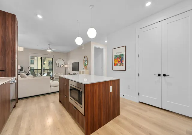4th image of 1701 Simond Ave #215, Austin, TX 78723 | MLS# 5645980