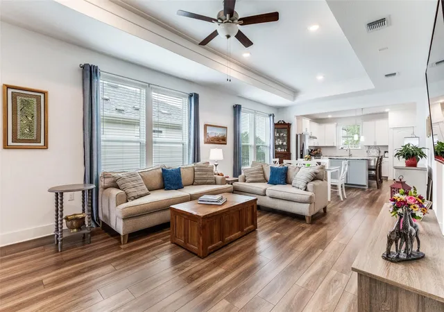 Photo 4 of Single family home for sale at 702 Saratoga Ln, Georgetown, TX 78633 | MLS# 9151871 | Listing updated on 2026-07-28