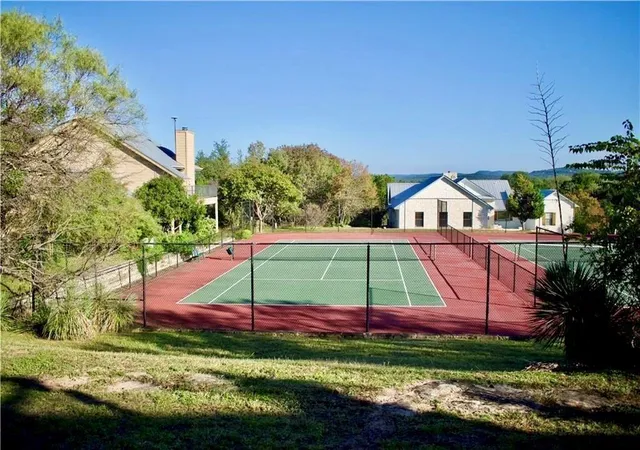 16th image of 343 Harbor Dr, Spicewood, TX 78669 | MLS# 4789593