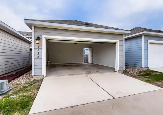Homes for sale in Leander, TX | 1728 Artesian Springs Xing, Leander, TX 78641 | MLS# 7804607