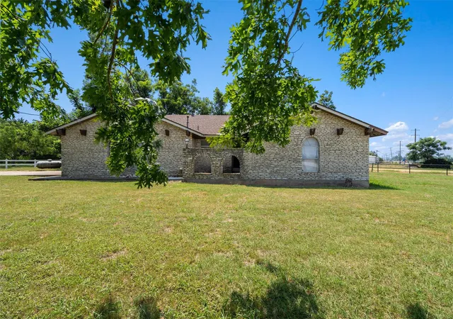 2nd image of 20 County Road 408, Taylor, TX 76574 | MLS# 6432312