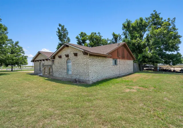 4th image of 20 County Road 408, Taylor, TX 76574 | MLS# 6432312