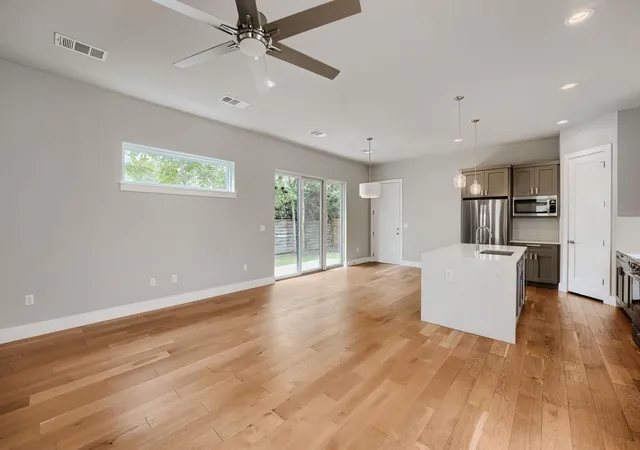 5th image of 1200 Stobaugh St #A, Austin, TX 78757 | MLS# 9435169
