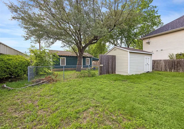 5th image of 4408 Maybelle Ave, Austin, TX 78756 | MLS# 8382983